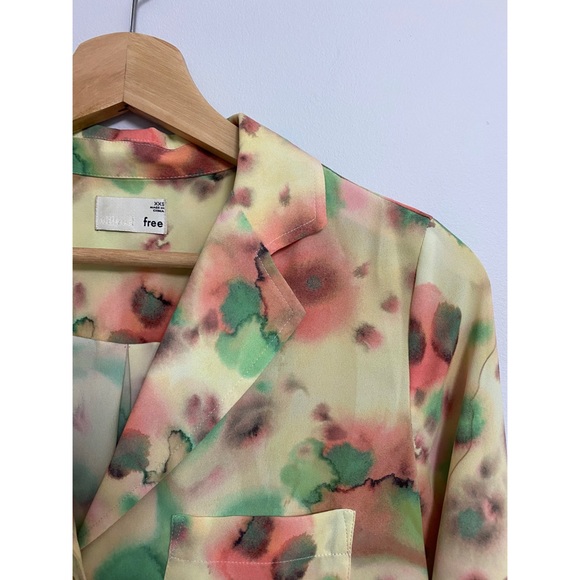 Aritzia Wilfred Free Button Down - Picture 2 of 4
